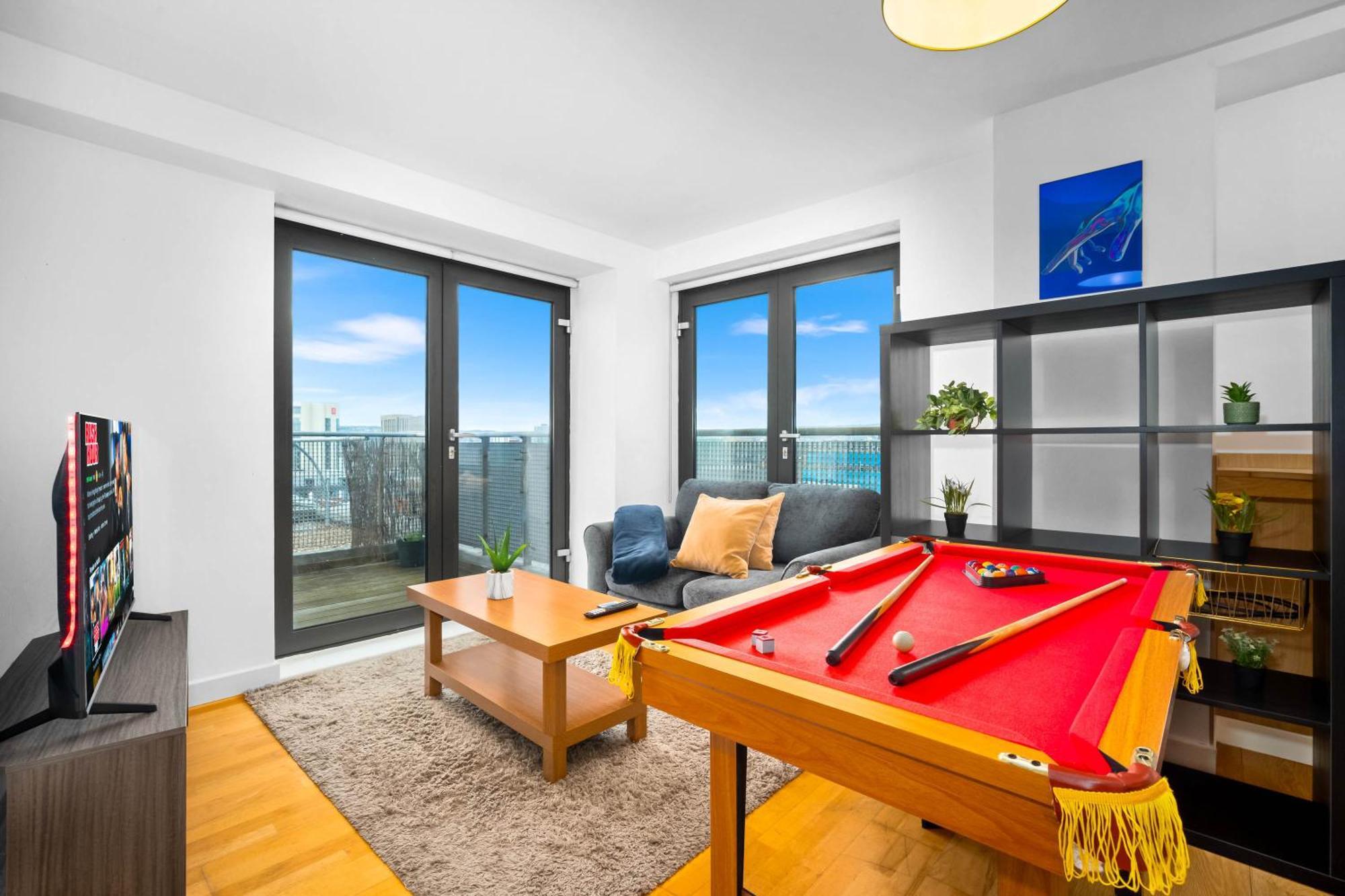 Central Flat Pool Table Balcony シェフィールド エクステリア 写真